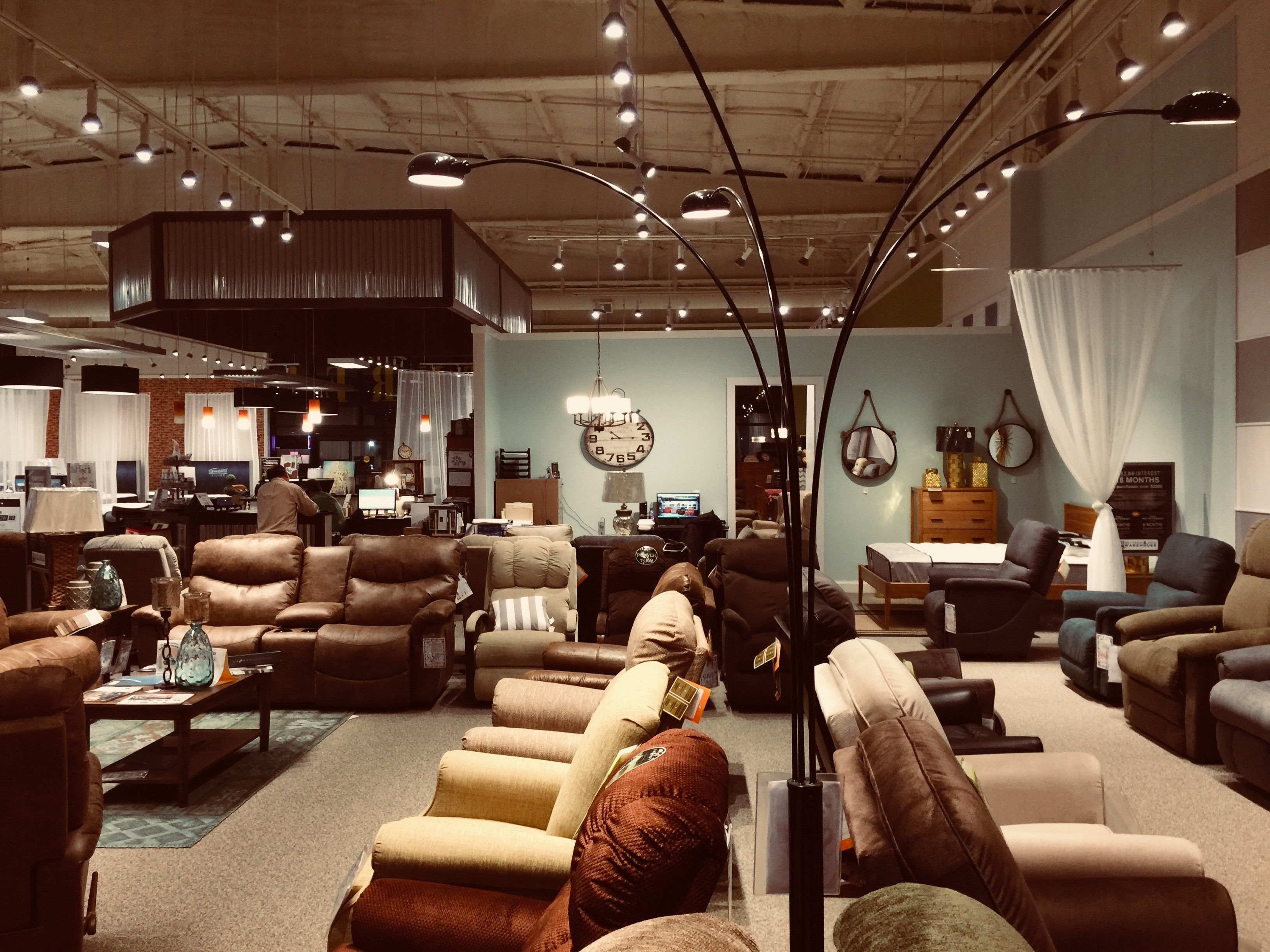 Mattress Sofa Warehouse - Furniture Vermont | Wood Furniture | Room | BeautyRest, Tempur-Pedic